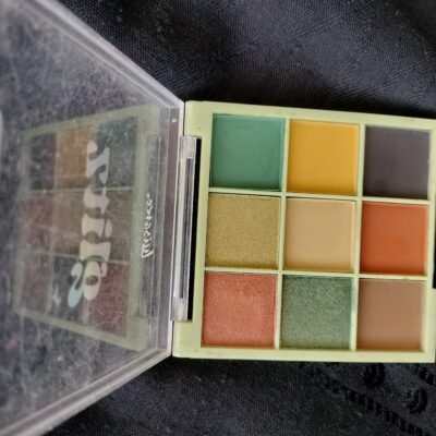9 colour eye plate